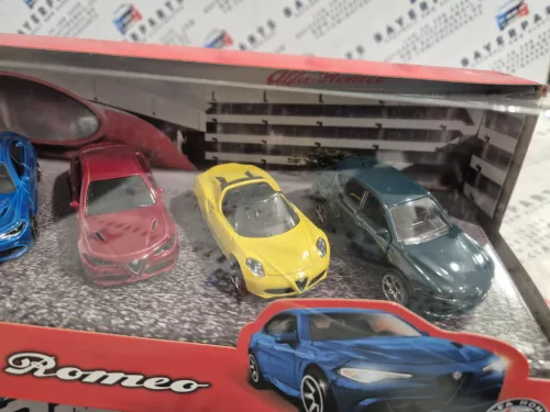 Alfa Romeo комплект (5бр.) - 4C Spider - Giulia Quadrifoglio - Tonale - Majorette - 1:64