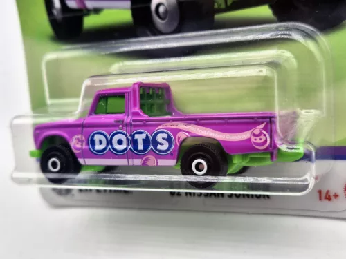 Matchbox Candy - '62 Nissan Junior - 1/6 - дълга карта - Matchbox - 1:64