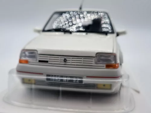Renault R5 GT TURBO MKII (1989) - бял - Norev - 1:18