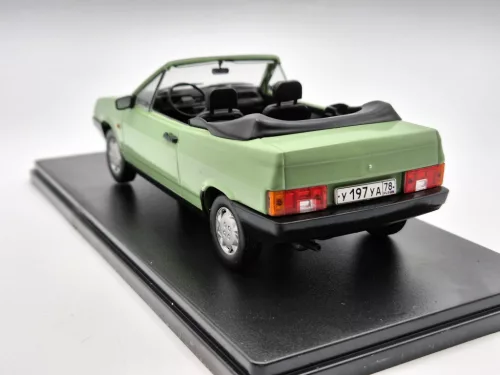 Lada Samara - Vaz 2108 Cabriolet - Natasha (1986) - Hachette - 1:24