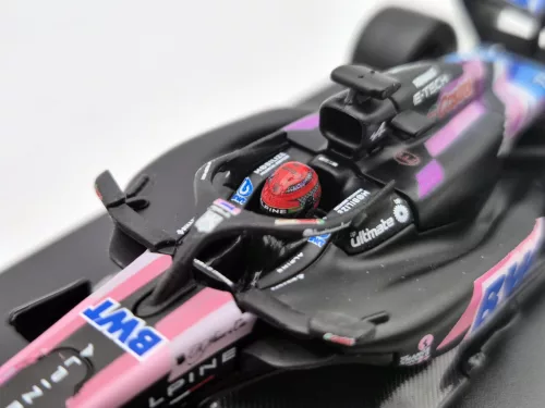 BWT Racing Alpine A524 F1 #31 (2024) - Esteban Ocon - С ПИЛОТ - Bburago - 1:43