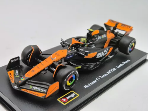McLaren MCL38 F1 #4 (2024) - Lando Norris - С ПИЛОТ - Bburago - 1:43
