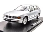 BMW E39 Touring (1998) - сребрист - Triple9 - 1:18
