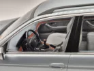 BMW E39 Touring (1998) - сребрист - Triple9 - 1:18