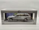 BMW E39 Touring (1998) - сребрист - Triple9 - 1:18