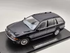 BMW E39 Touring (1998) - син - Triple9 - 1:18