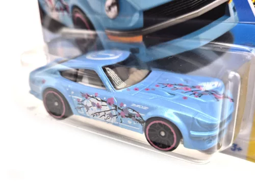 Hot Wheels Datsun 240Z - HW Art Cars 4/10 - 62/250 - Hot Wheels - 1:64