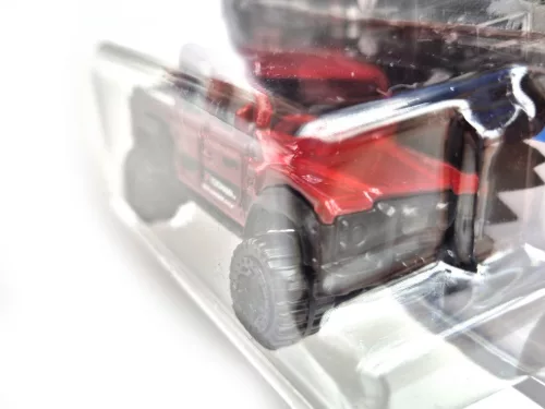 Hot Wheels '15 Land Rover Defender Double Cab - HW Dirt 10/10 - 179/250 - Hot Wheels - 1:64