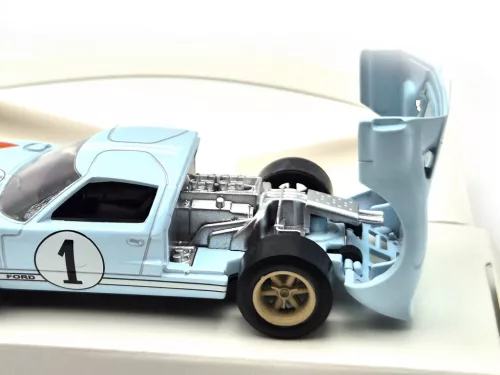 Ford GT40 MKII. 7.0L V8 #2 (1966) - 24h Le Mans - K. Miles - D. Hulme - Norev - 1:43