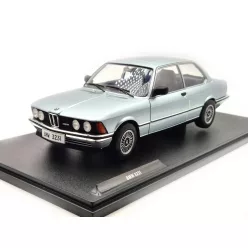 BMW E21 323i (1980) -  Solido - 1:18