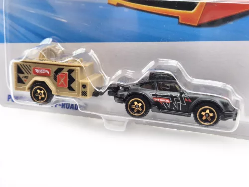 Hot Wheels Track Fleet - Porsche 911 Off-Roader - черен -  Hot Wheels - 1:64