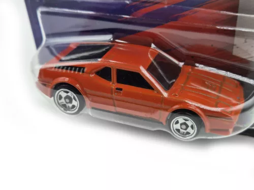 BMW M1 - 1/5 - дълга карта - Hot Wheels - 1:64