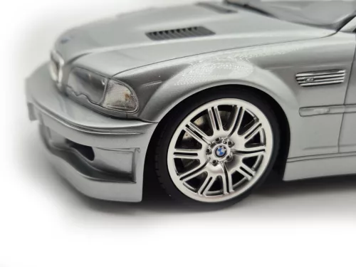 BMW E46 M3 GTR Coupe (2001) - Otto - 1:18