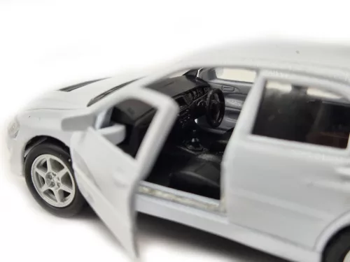 Mitsubishi Lancer Evolution VIII - бял - Welly - 1:34