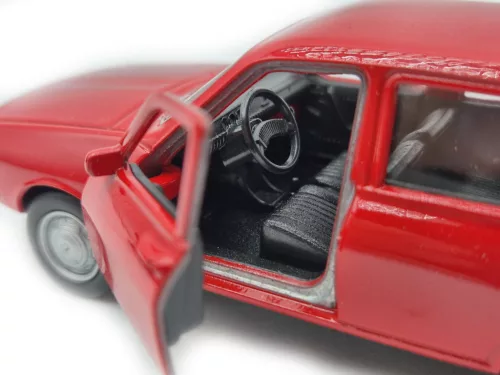 Dacia 1300 - червен - Welly - 1:34