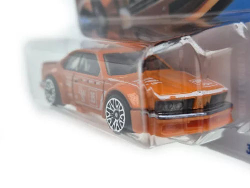 Hot Wheels BMW 635 CSi - Wild Widebody 1/5 - 185/250 - оранжево - Hot Wheels - 1:64