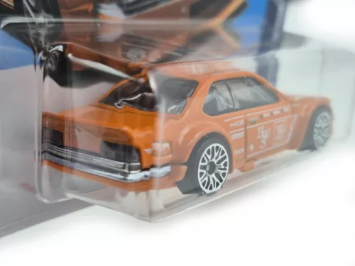 Hot Wheels BMW 635 CSi - Wild Widebody 1/5 - 185/250 - оранжево - Hot Wheels - 1:64