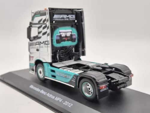 Mercedes Benz Actros MP4 AMG Petronas F1 камион - Edicola - 1:43