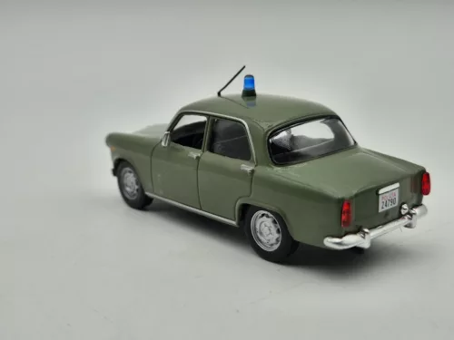 Alfa Romeo Giulietta - полицейска кола - Edicola - 1:43