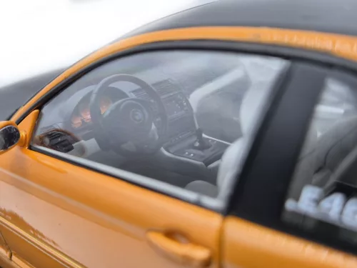 BMW E46 M3 coupe (2000) - оранжев / черен - Solido - 1:18