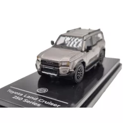 Toyota Land Cruiser 250 LHD (2024) - Paragon Models - 1:64