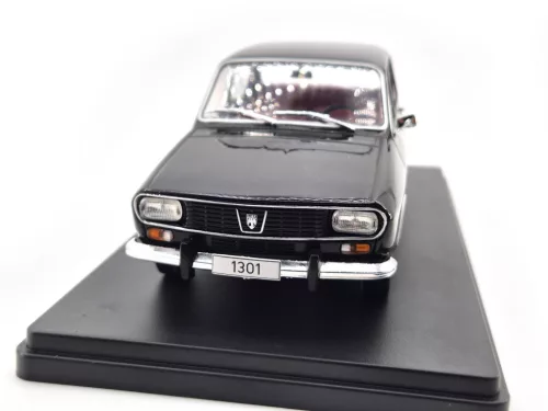 Dacia 1300 - Renault R12 (1969) - черен - Whitebox - 1:24