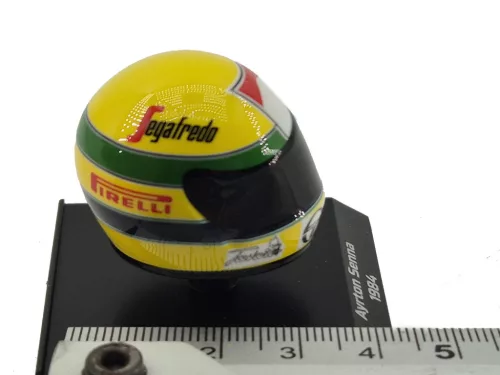 Каска - Ayrton Senna (1984) - Minichamps - 1:10