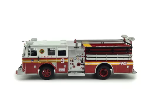 Seagrave пожарна кола - New York USA (2003) - Edicola - 1:43