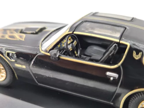 Pontiac Firebird Trans AM (1977) - Edicola - 1:43