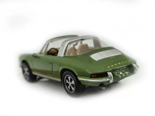 Porsche 911 Targa (1969) - зелен - Norev - 1:43