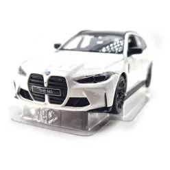 BMW G81 M3 Touring (2023) - бял - Bburago - 1:24