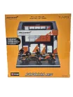 McLaren Pit Stop - диорама на бокс - MCL39 F1 #4 (2025) - Lando Norris - с механици - Bburago - 1:43