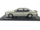 BMW E24 635 CSi coupe (1984) - бял - Solido - 1:18