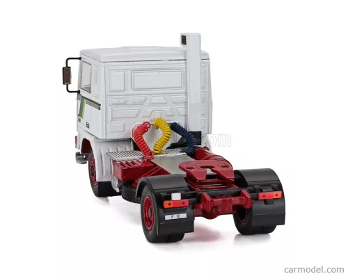 Volvo F10 двуосен седлови влекач (1983) - Ixo - 1:43