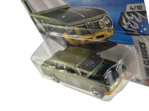 Hot Wheels Alfa Romeo Giulia TI Super - Cool Classics 4/10 - 218/250 - Hot Wheels - 1:64