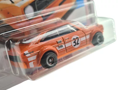 Hot Wheels Datsun Sunny Coupé (1972) - Compact Kings 10/10 - 211/250 - Hot Wheels - 1:64