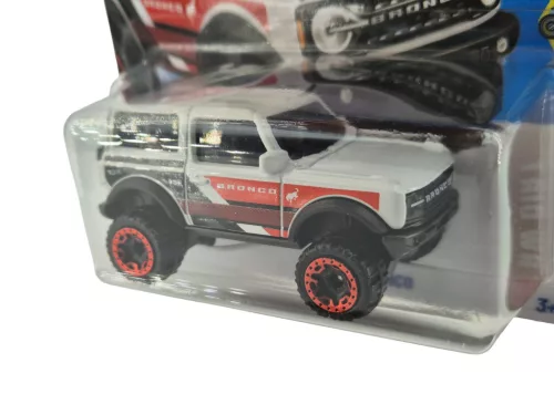 Hot Wheels Ford Bronco (2021) - HW Dirt 7/10 - 213/250 - Hot Wheels - 1:64
