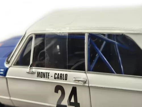 BMW 2002 TII #24 T.Makinen/P.Easter Rallye Monte Carlo 1969 - Solido - 1:18